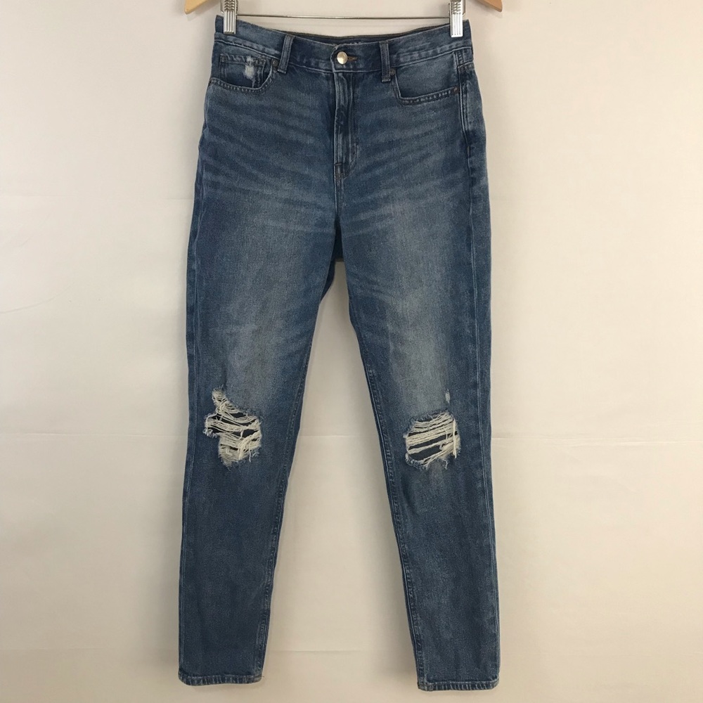 AEO High Rise Mom Jean 4 Long